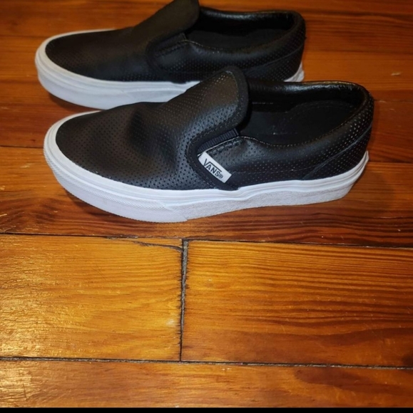 Vans - Picture 5 of 5